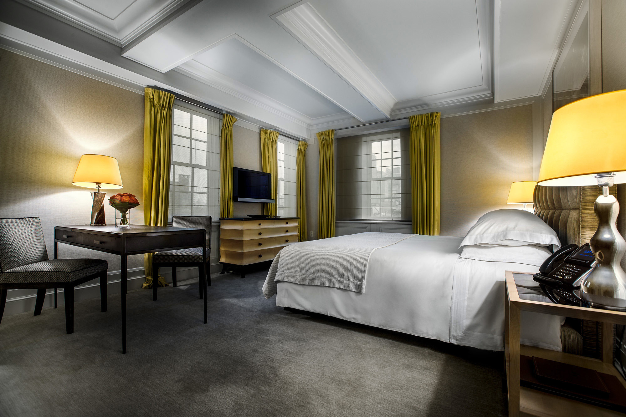 Luxury Two Bedroom Hotel Suite In Nyc The Mark Hotel